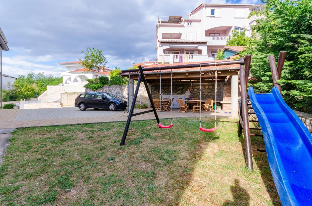 Apartments Alex Lopar Exterior foto